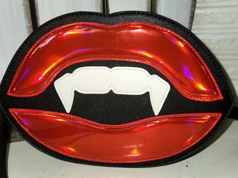 Mad Engine Halloween Vampire Fangs Red Lips Purse Crossbody NEW Tik Tok handbag
